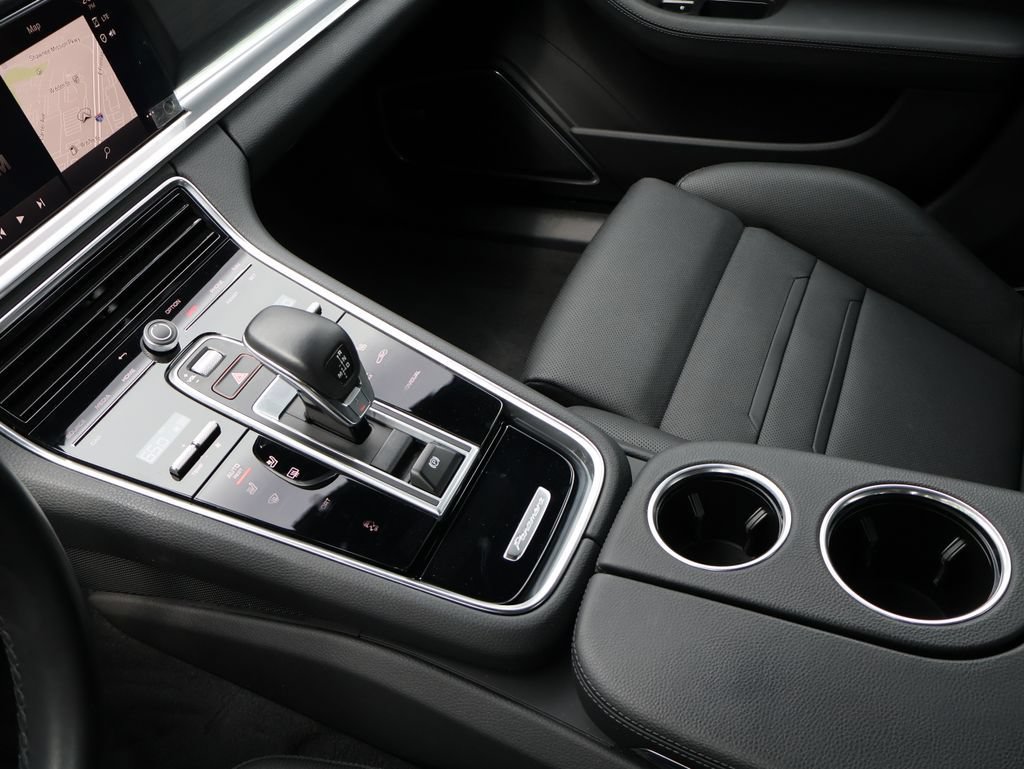 Certified 2023 Porsche Panamera 4 Platinum Edition AWD/4WD image 24