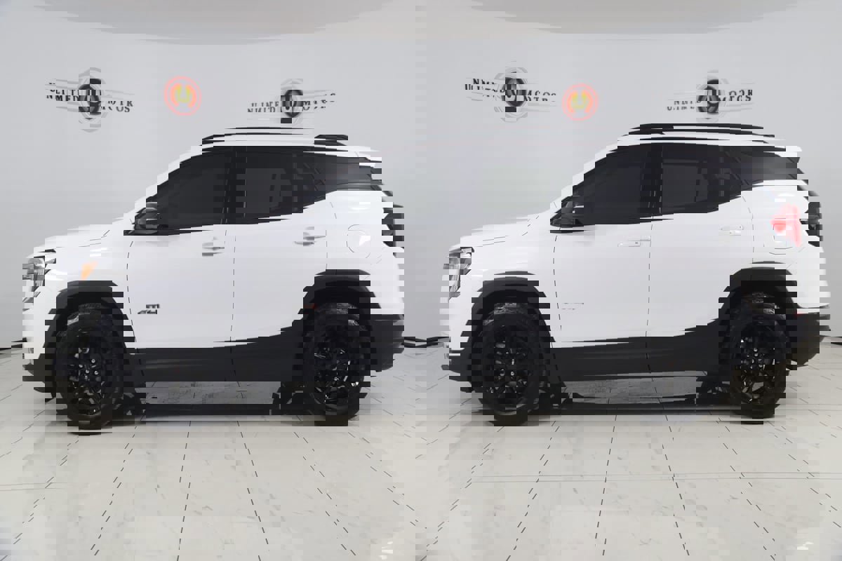 Used 2022 GMC Terrain AT4 w/ Infotainment Package II image 45