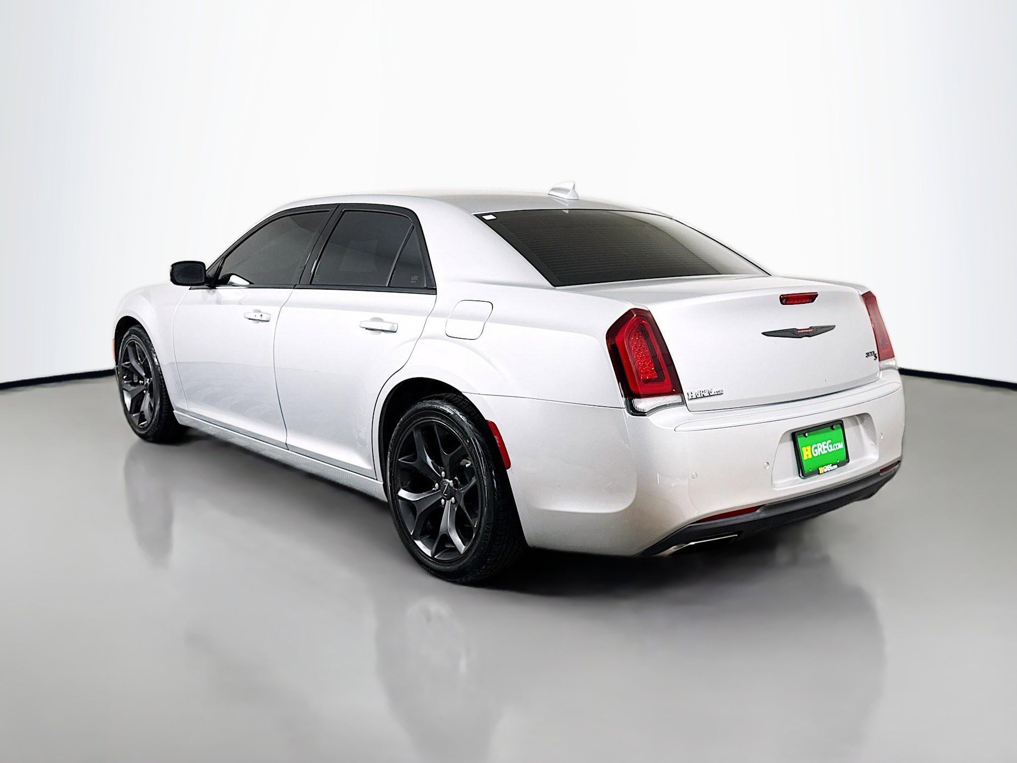 Used 2021 Chrysler 300 S image 7