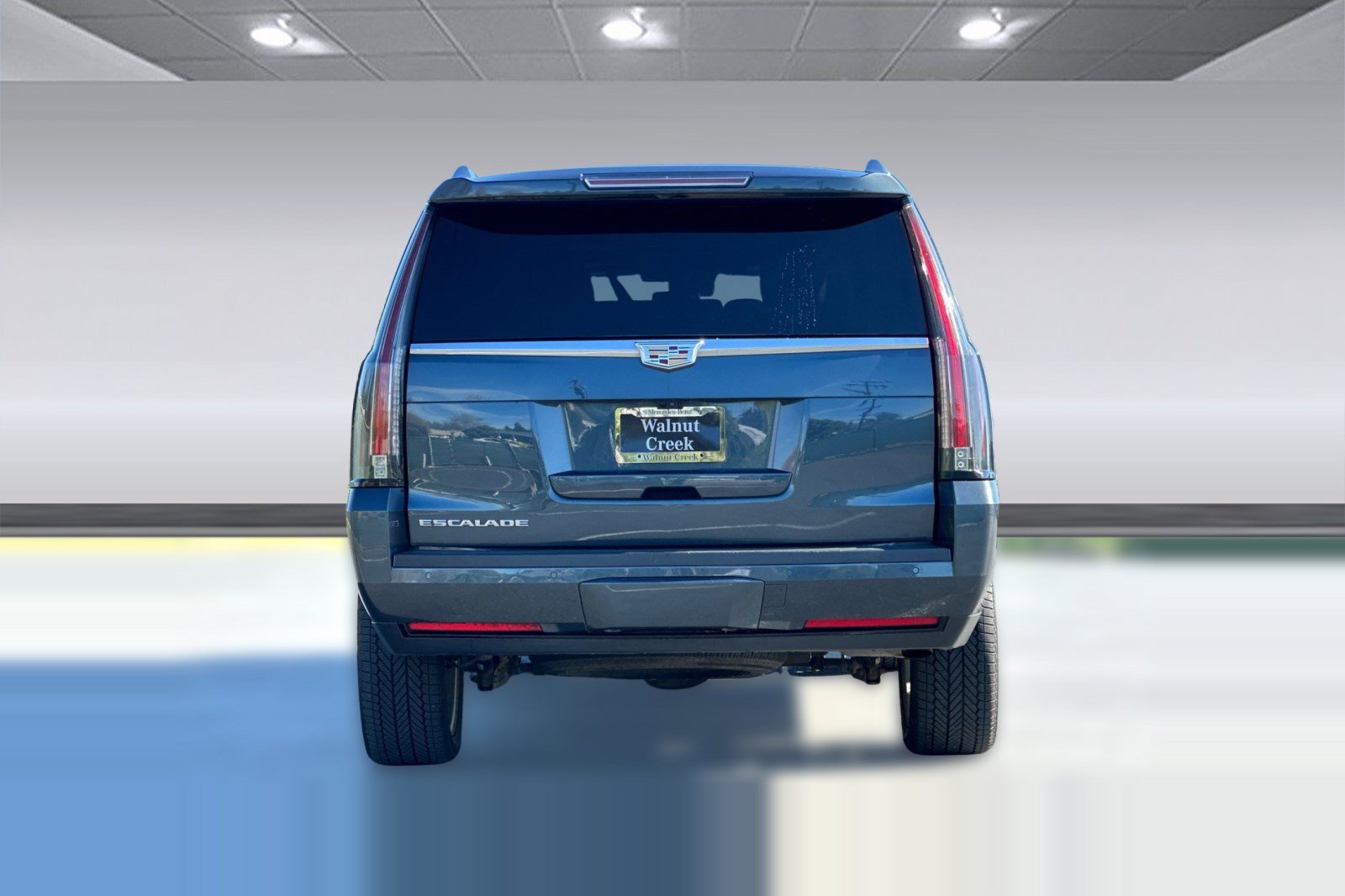 Used 2020 Cadillac Escalade ESV Platinum image 10