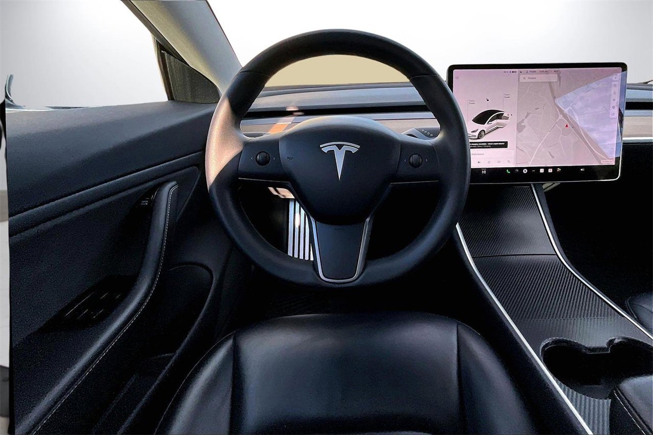 Used 2020 Tesla Model 3 Long Range image 11