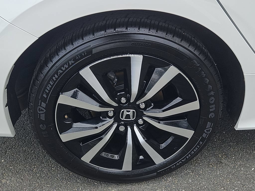 Used 2024 Honda Civic EX image 9