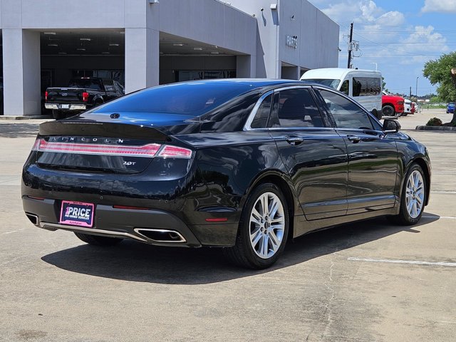Used 2017 Lincoln MKZ Reserve w/ Climate Package FWD image 5