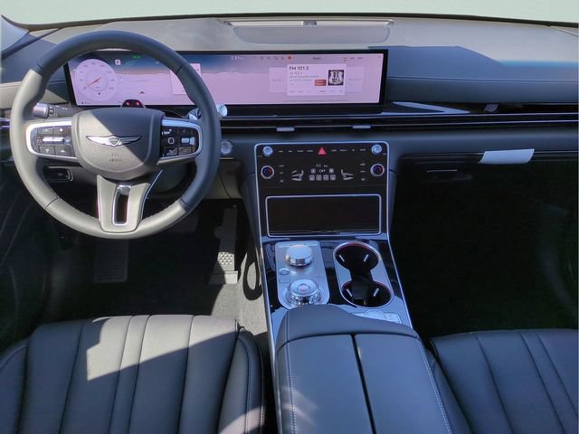 Certified 2025 Genesis GV80 2.5T Standard AWD/4WD image 13