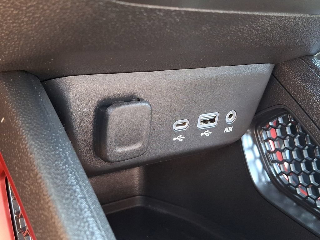 Used 2022 Chevrolet TrailBlazer RS FWD image 23