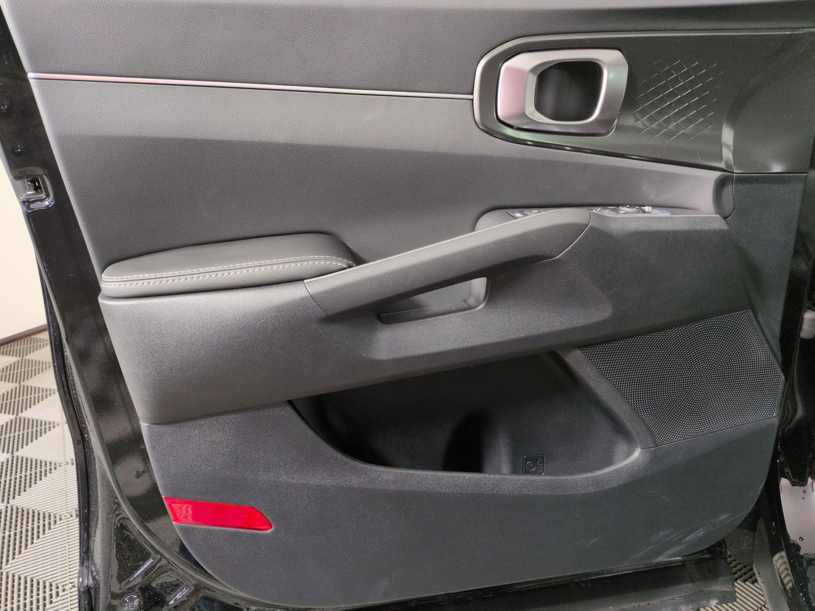 New 2026 Kia Sorento S w/ S Panoramic Sunroof Package image 19