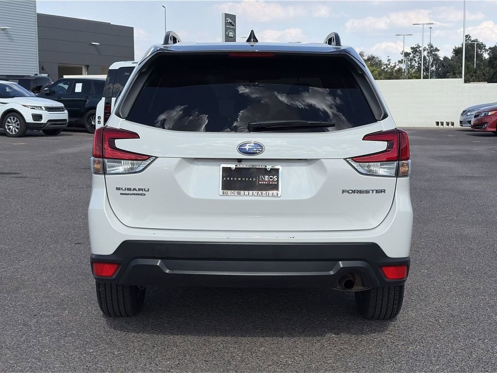 Used 2024 Subaru Forester Premium AWD/4WD image 8