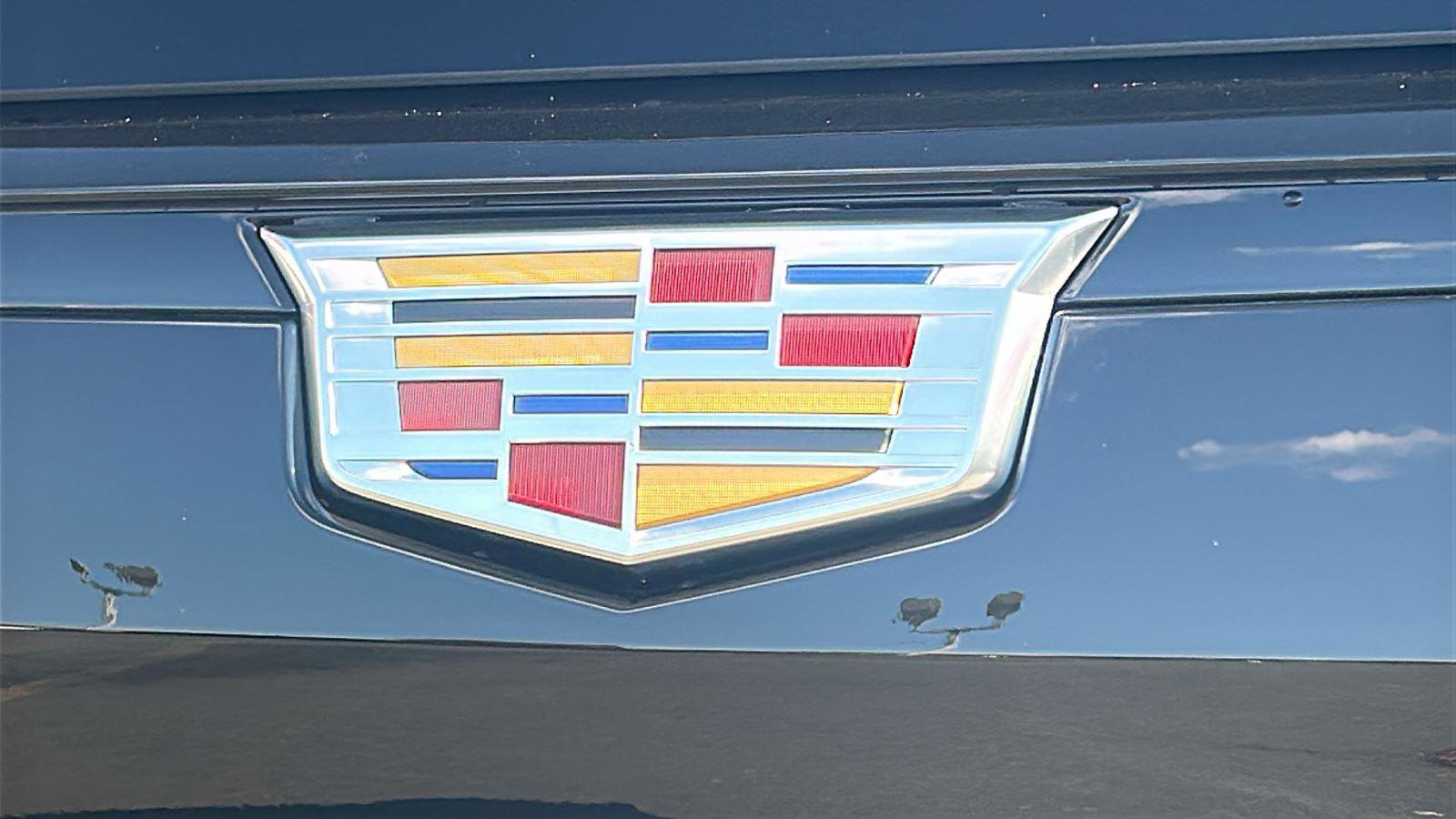 Certified 2024 Cadillac Escalade Sport Platinum w/ Heavy-Duty Trailer Package image 8