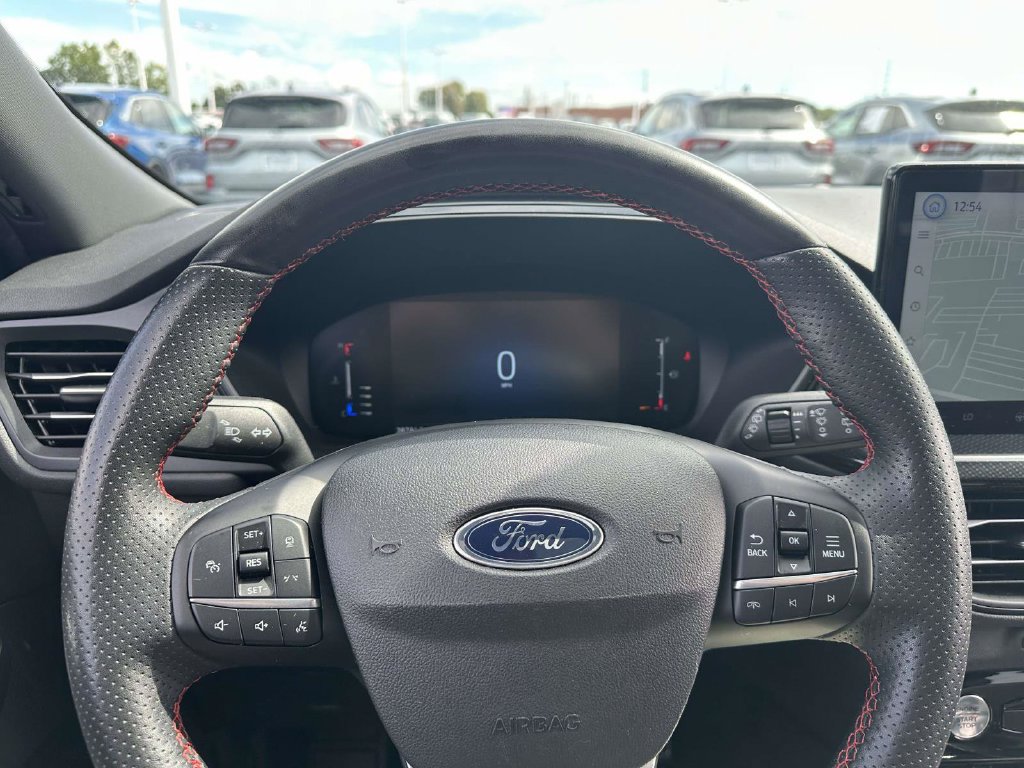 Certified 2024 Ford Escape ST-Line w/ Tech Pack #1 AWD/4WD image 18