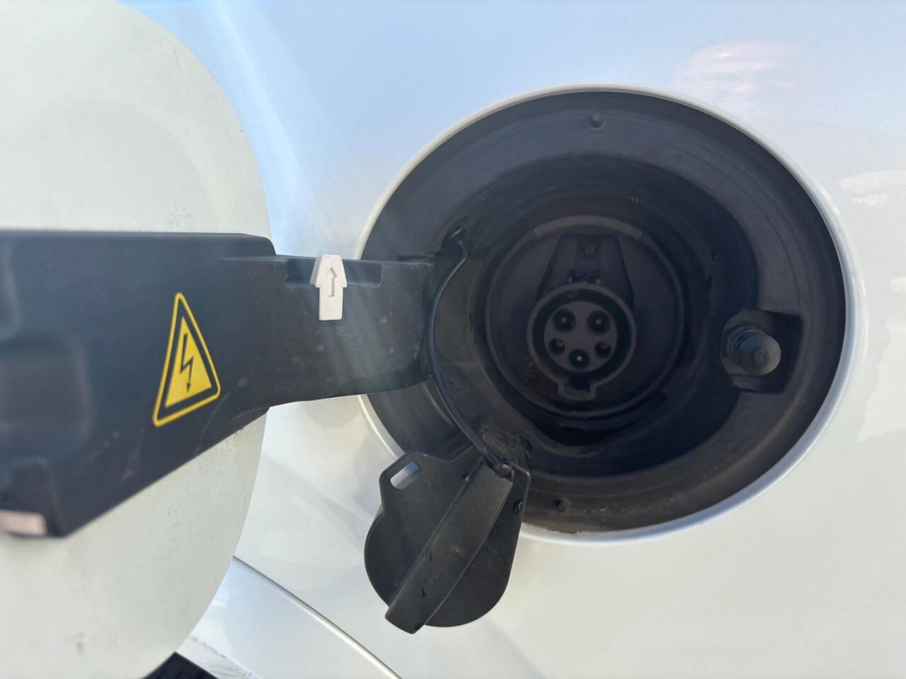 Used 2016 Volvo XC90 T8 Inscription image 33