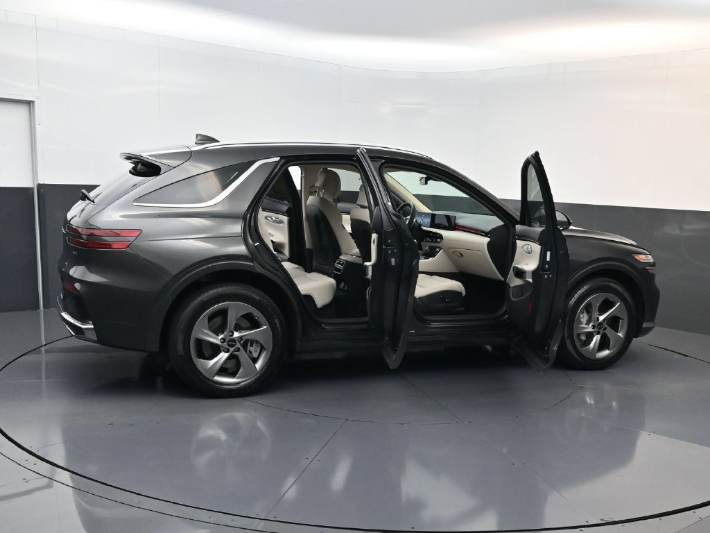 Used 2026 Genesis GV70 2.5T AWD/4WD image 29
