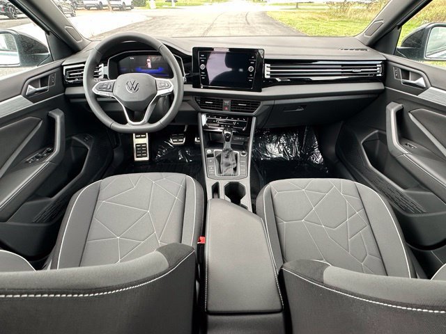 New 2027 Volkswagen Jetta Sport FWD image 29
