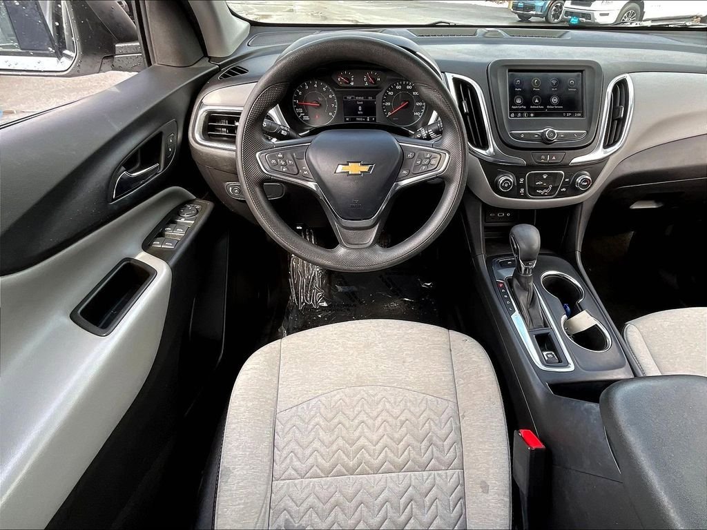 Used 2023 Chevrolet Equinox LS AWD/4WD image 16