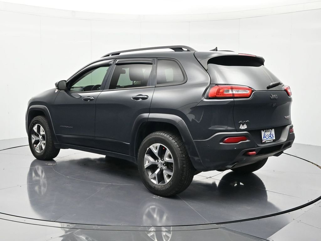 Used 2016 Jeep Cherokee Trailhawk w/ Comfort/Convenience Group image 8