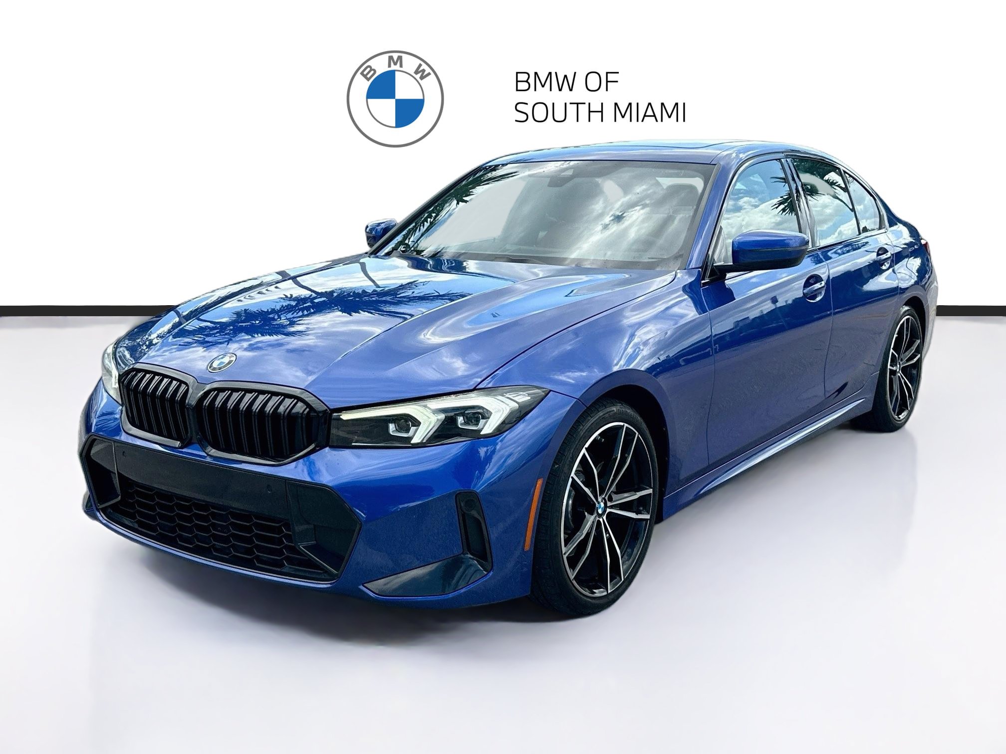 Used 2024 BMW 330i Sedan w/ M Sport Package RWD image 3