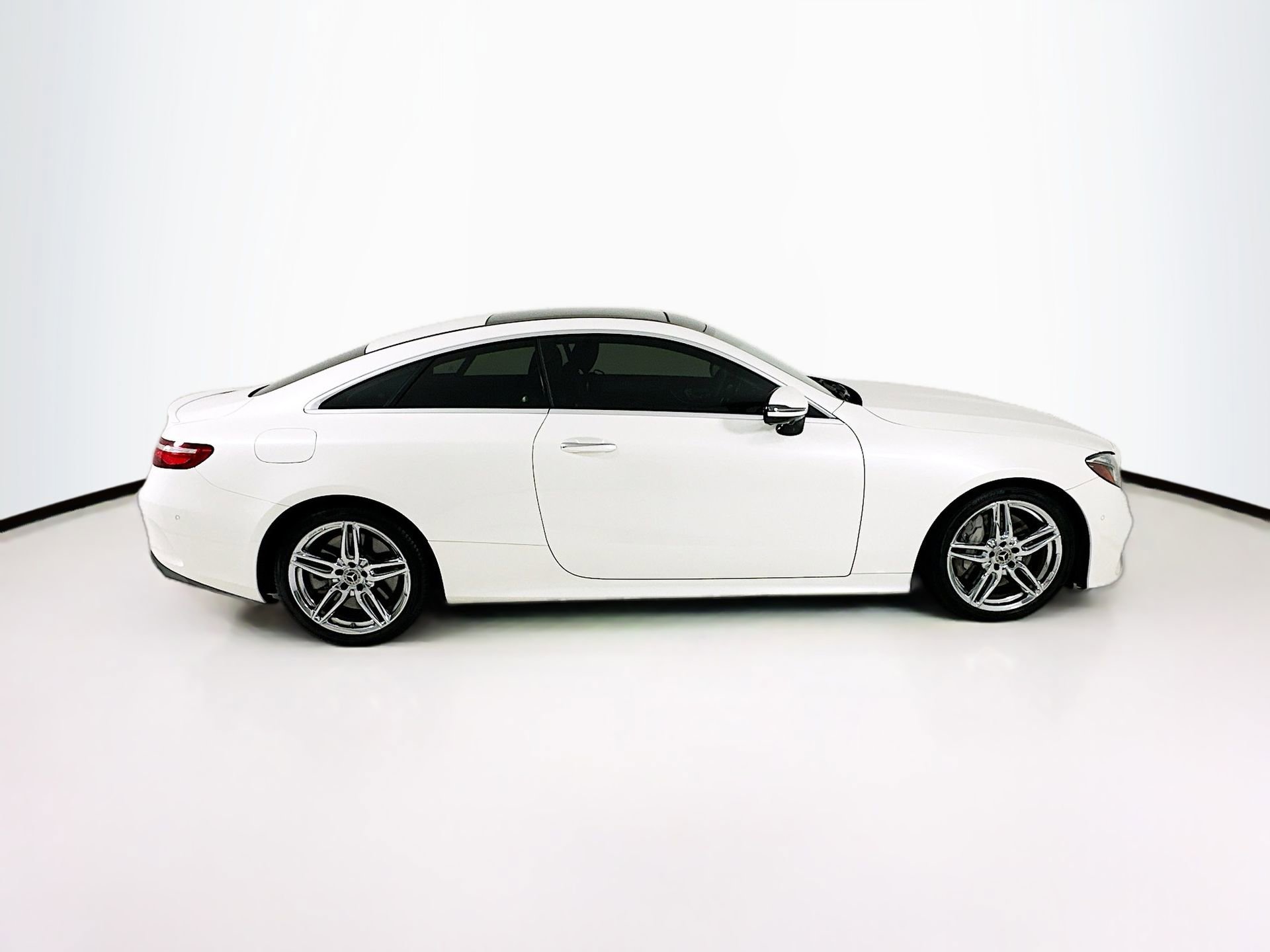 Used 2019 Mercedes-Benz E 450 Coupe image 9