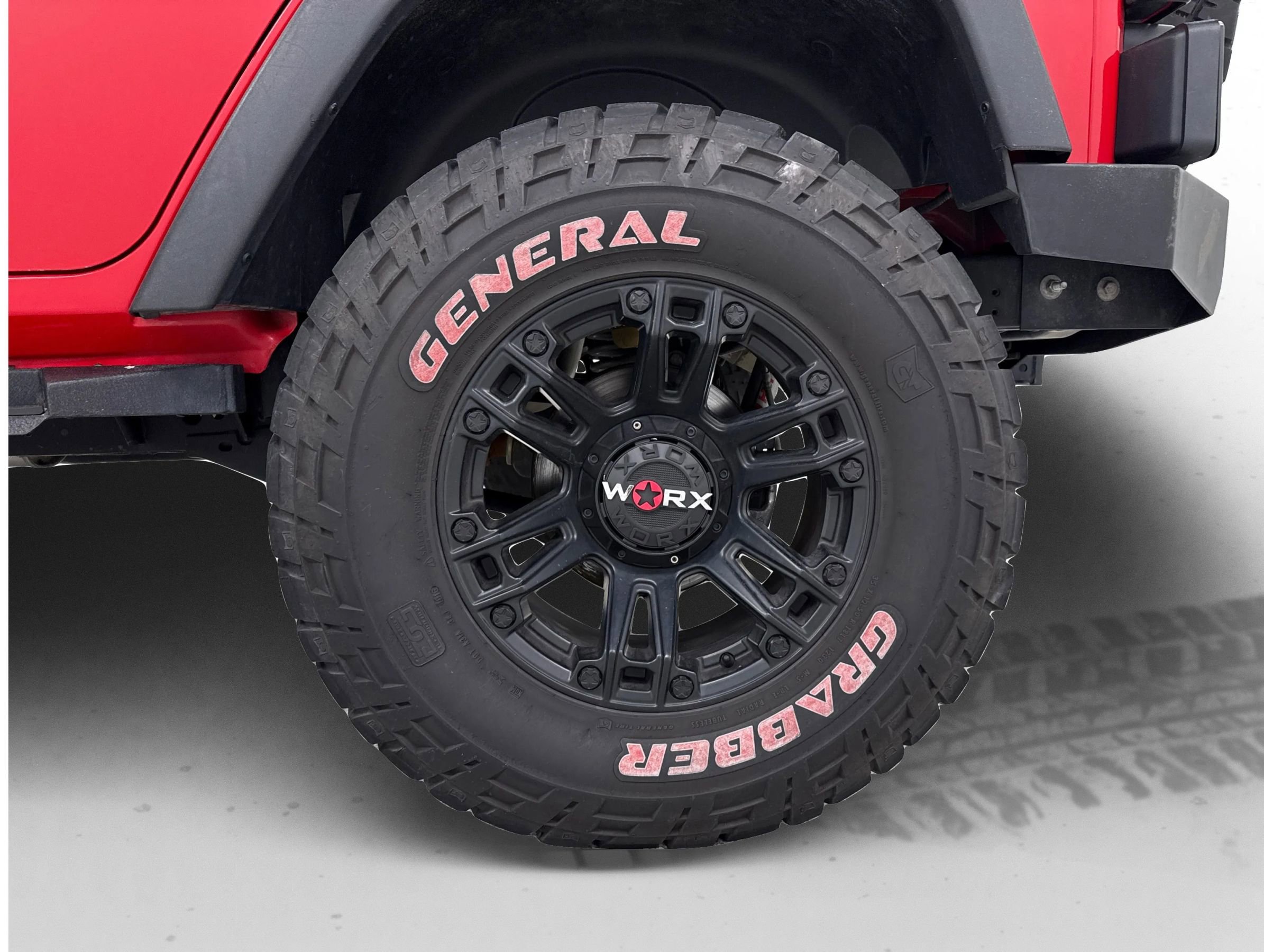 Used 2016 Jeep Wrangler Unlimited Rubicon w/ Connectivity Group AWD/4WD image 23