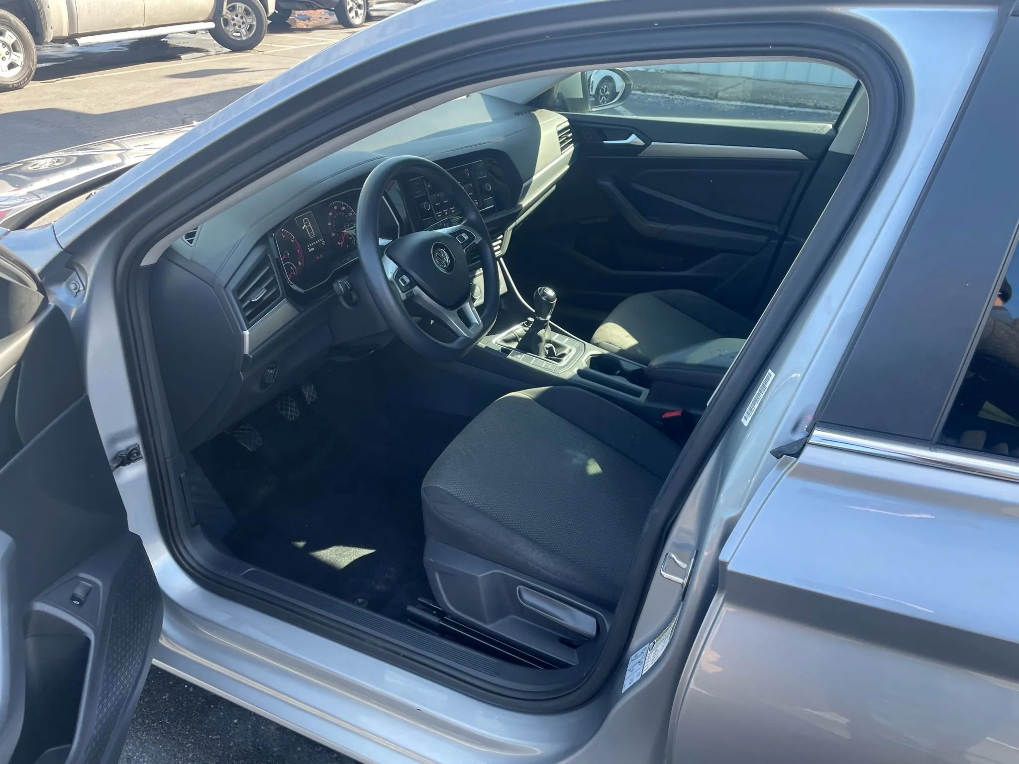 Used 2019 Volkswagen Jetta S image 16