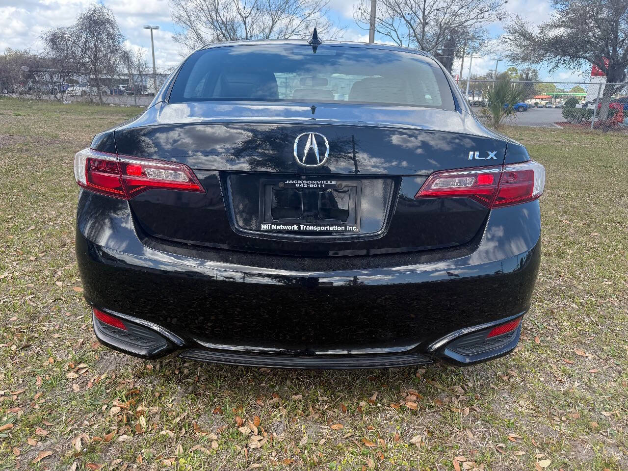Used 2017 Acura ILX image 5