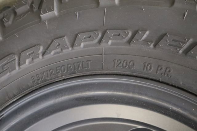 Used 2019 Toyota Tacoma SR5 image 38