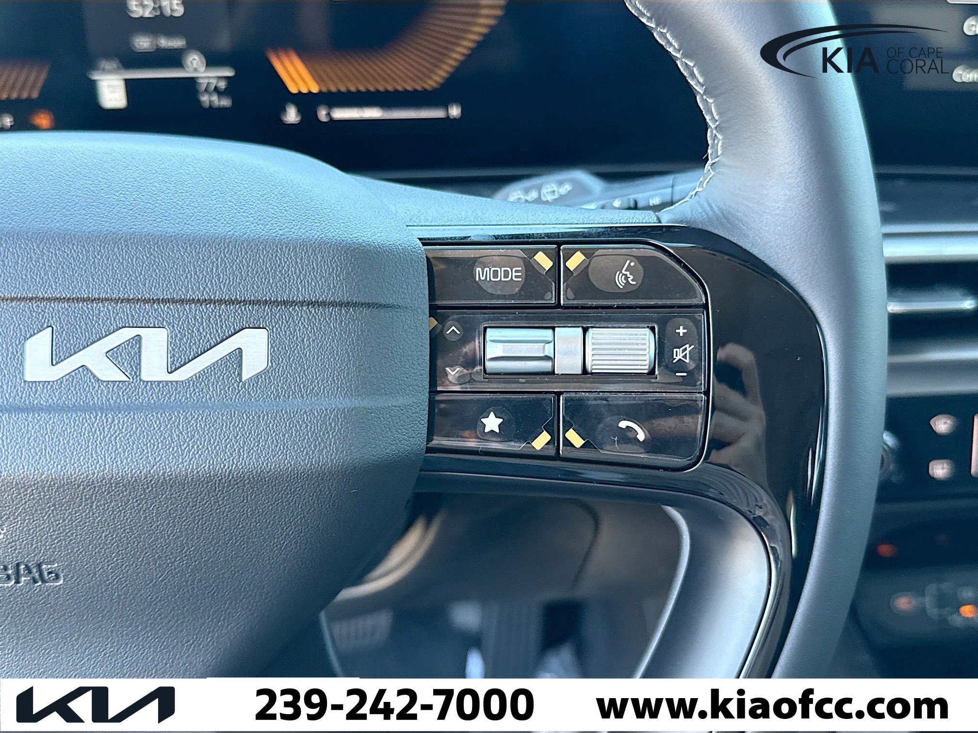 New 2026 Kia Sorento LX FWD image 36