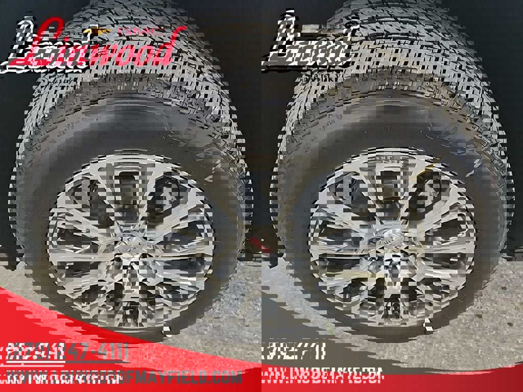 New 2026 GMC Yukon XL Denali w/ Denali Reserve Package image 6