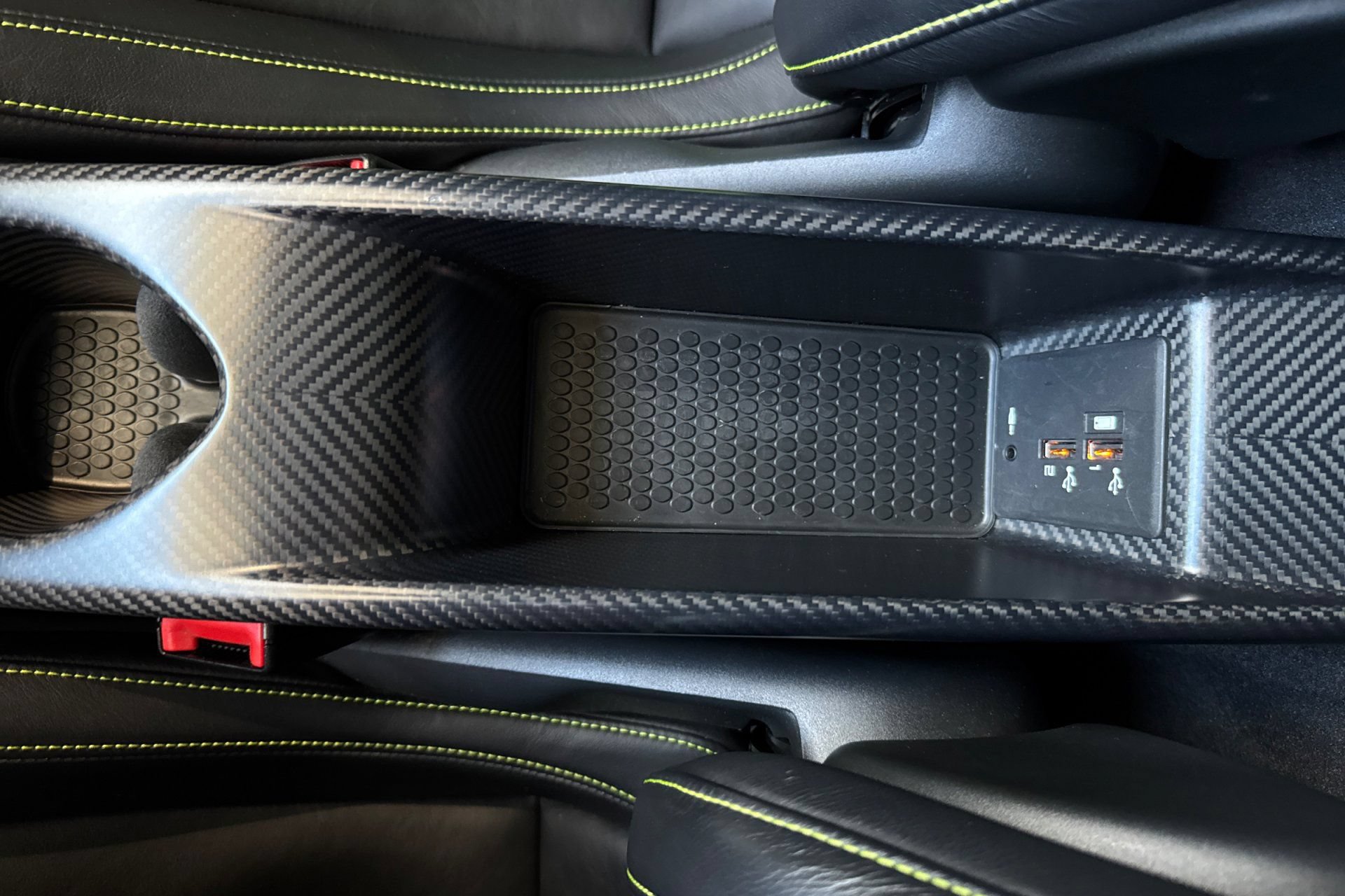 Used 2022 McLaren 765LT RWD image 25