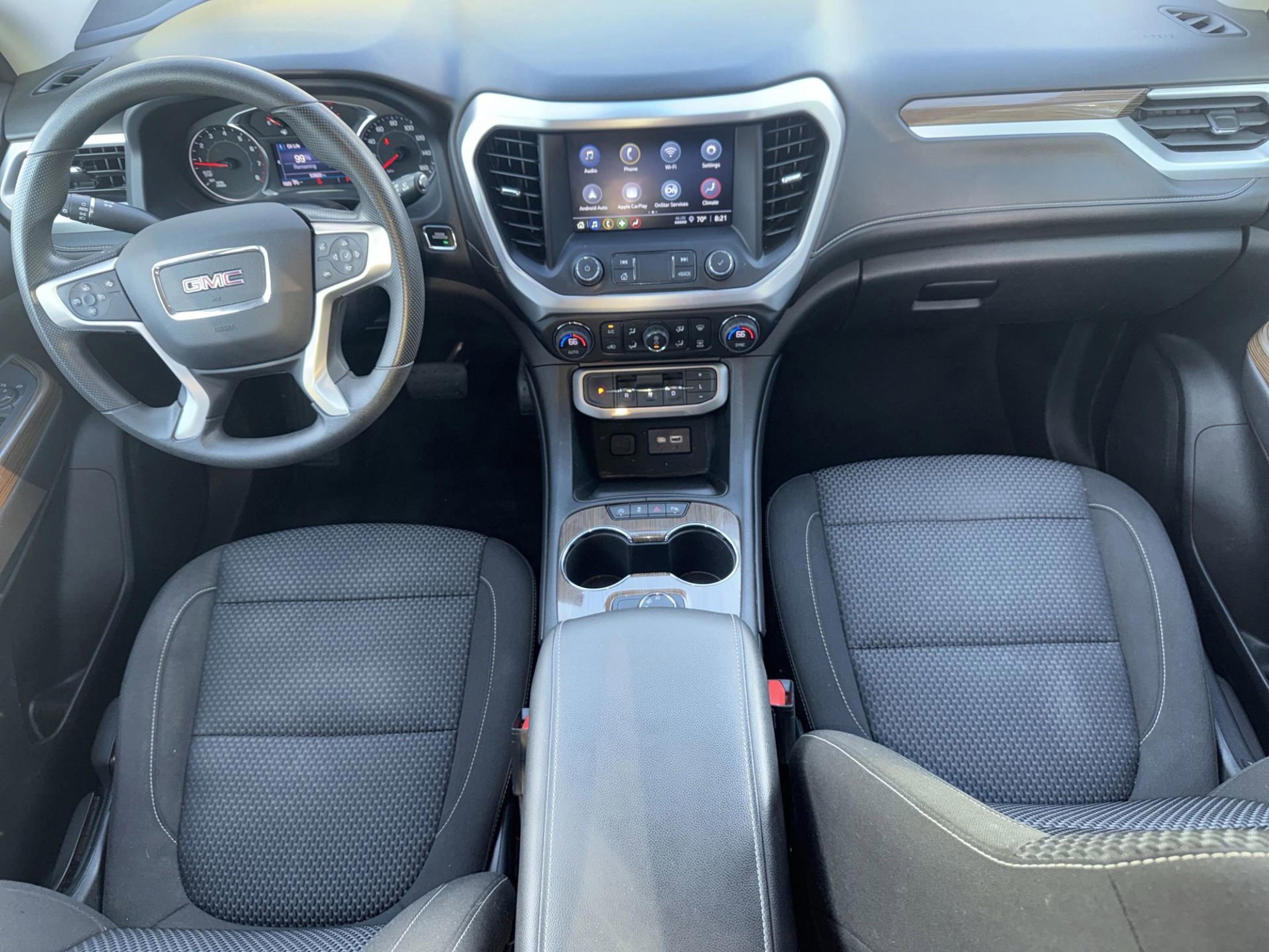 Used 2023 GMC Acadia SLE image 12