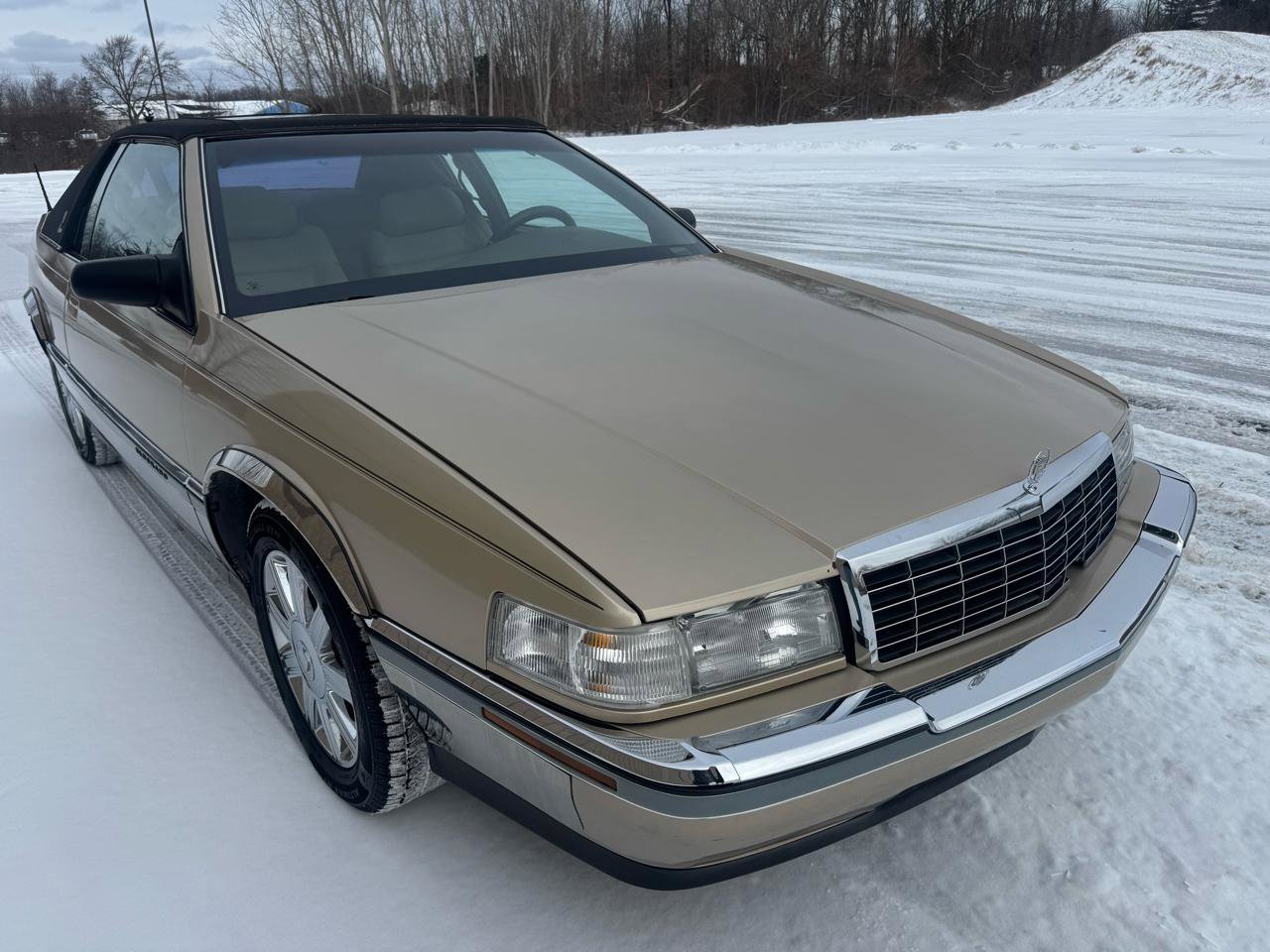 Used 1992 Cadillac Eldorado image 3