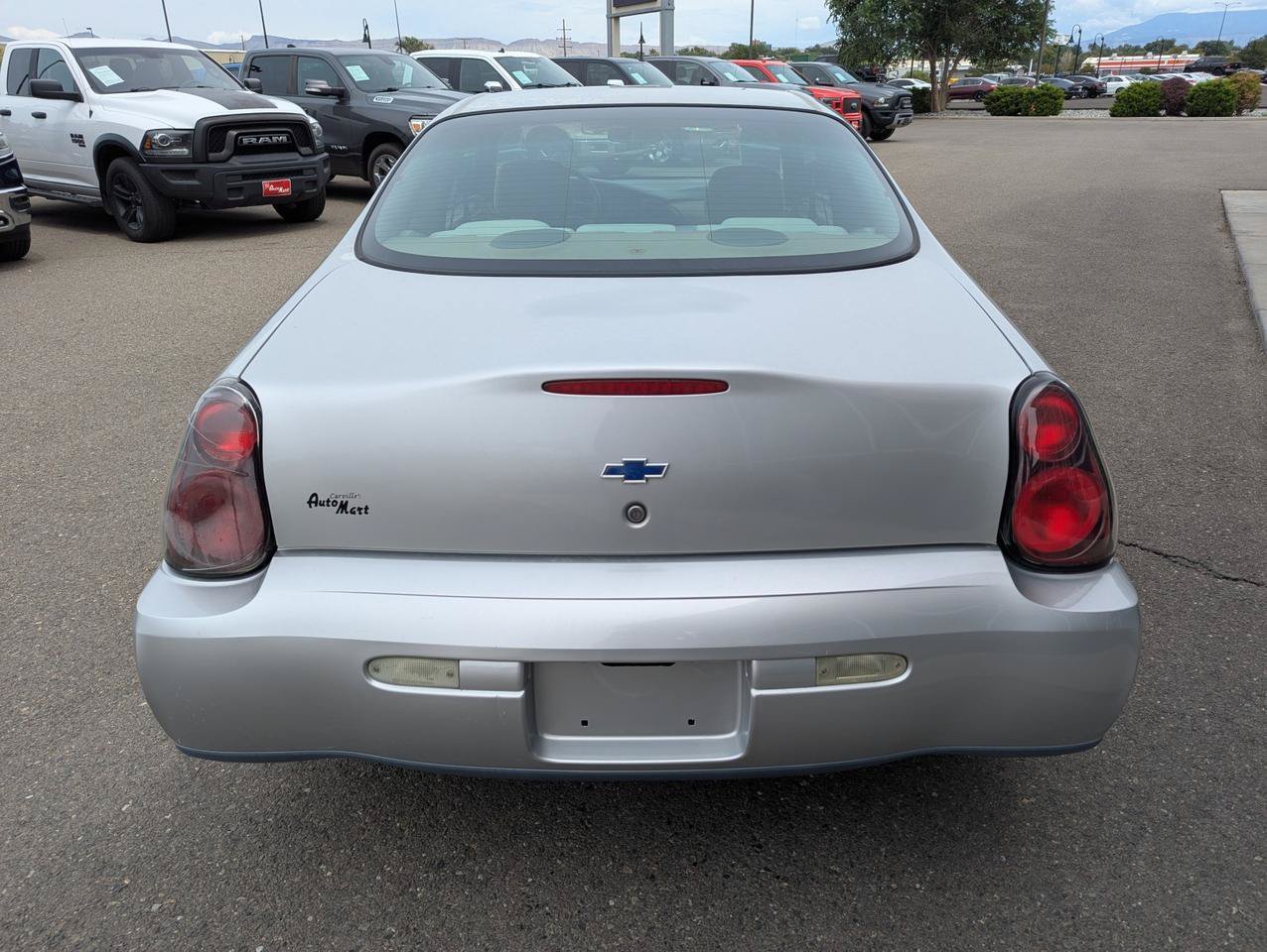 Used 2003 Chevrolet Monte Carlo LS FWD image 4