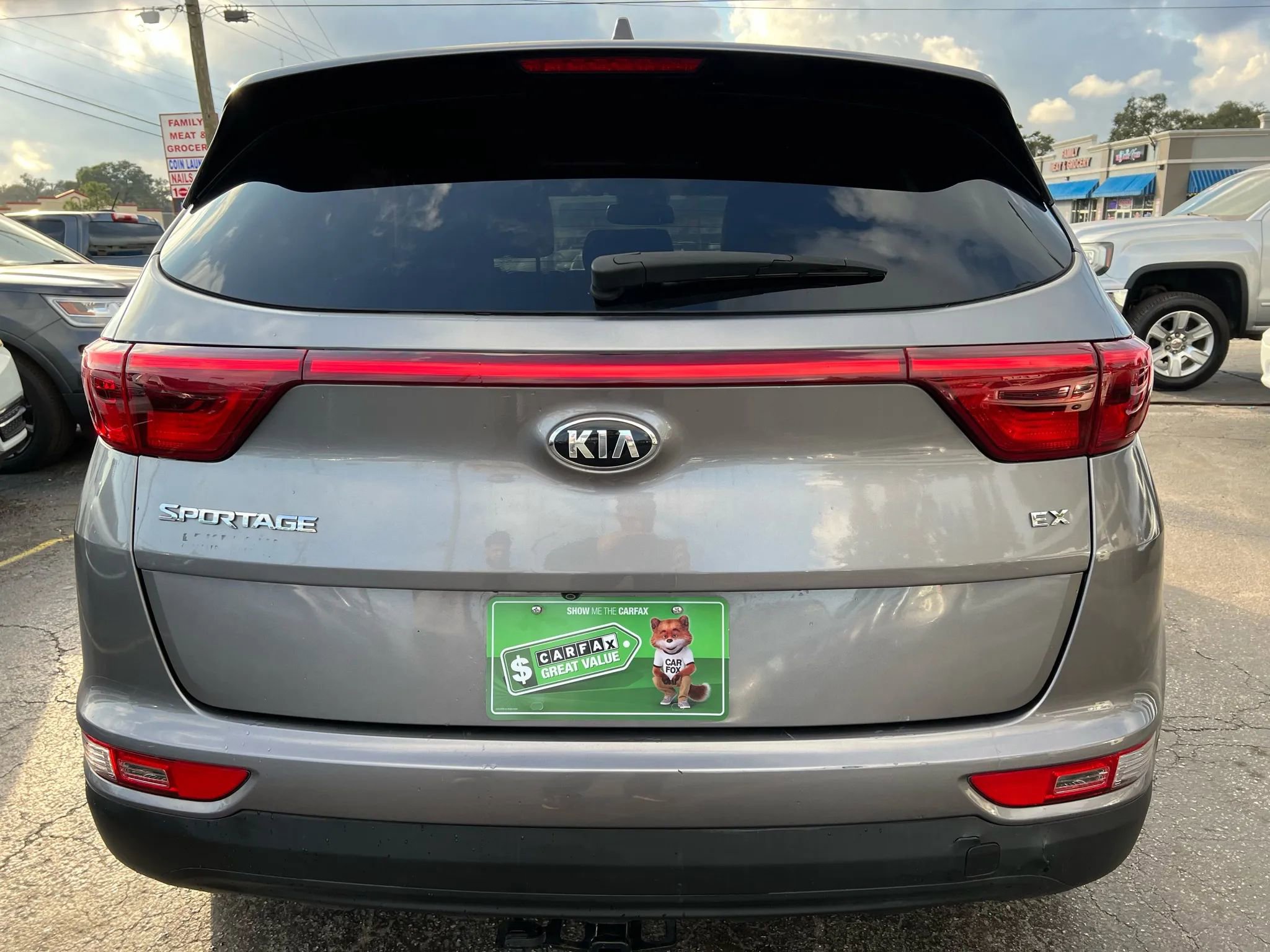 Used 2017 Kia Sportage EX image 6