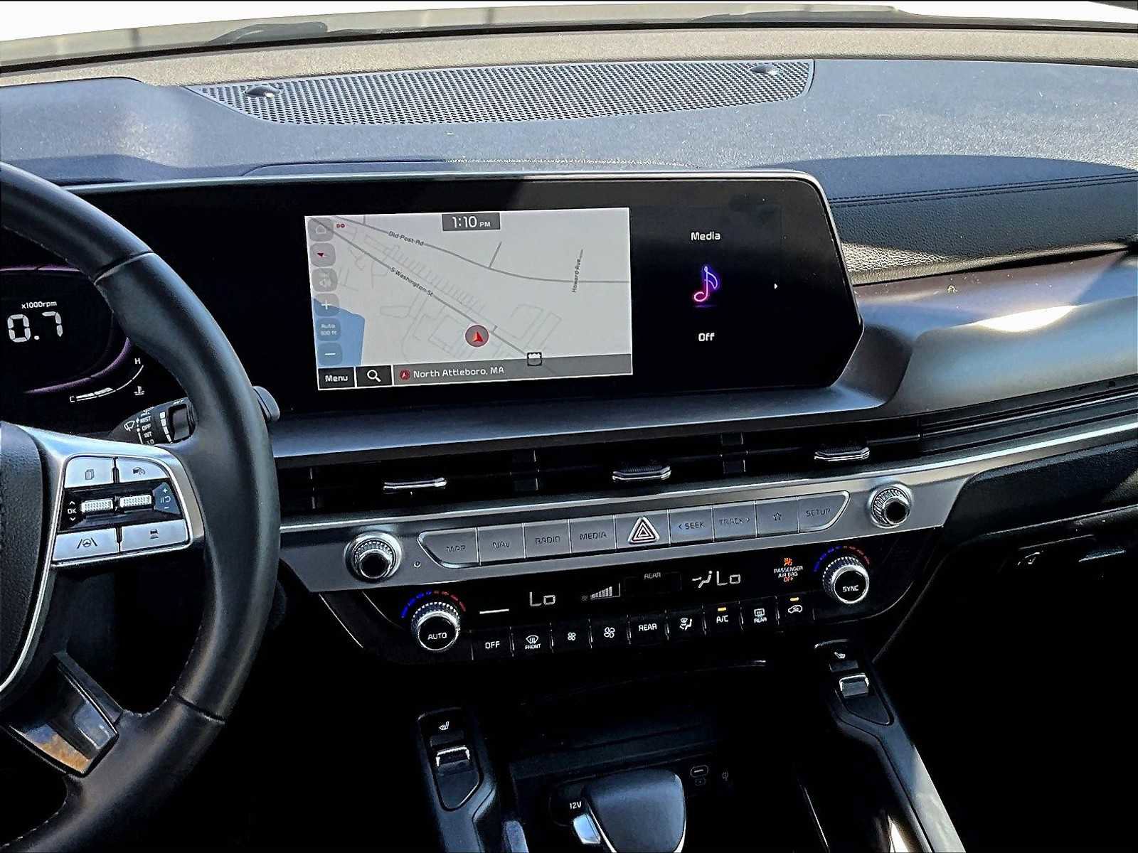 Used 2023 Kia Telluride S image 19