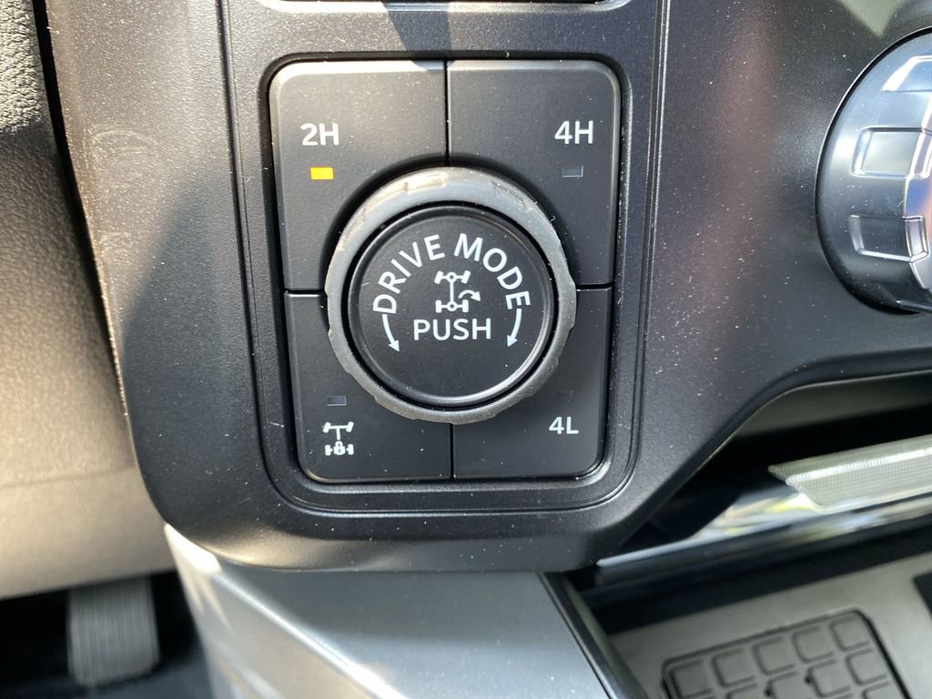 New 2025 Ford F250 Lariat w/ Lariat Ultimate Package image 29