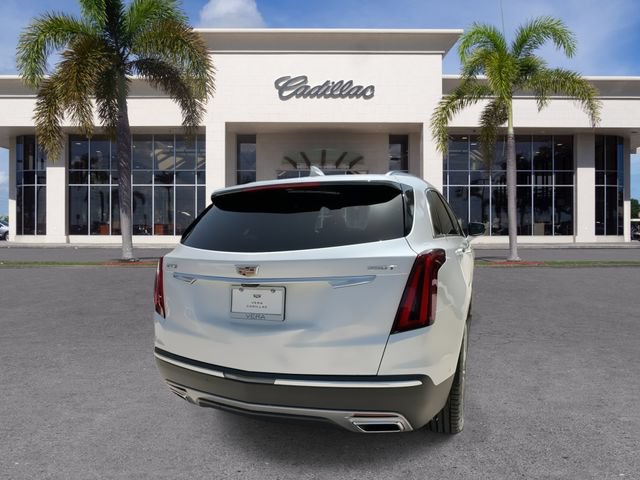 Certified 2024 Cadillac XT5 Premium Luxury w/ Technology Package FWD image 13