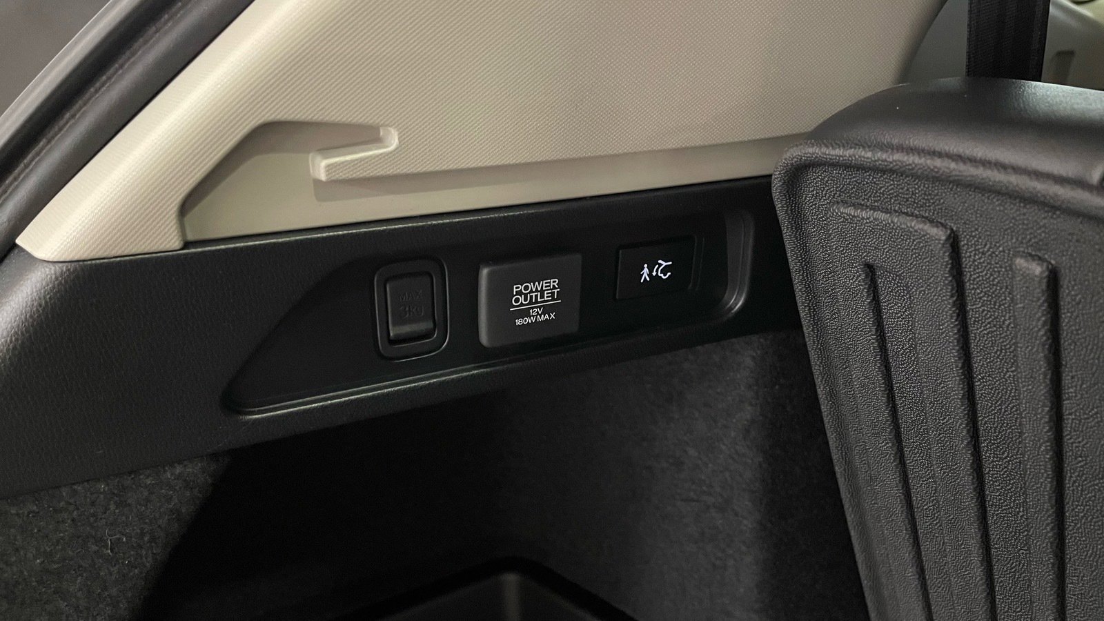 Used 2025 Acura MDX FWD w/ Technology Package image 40