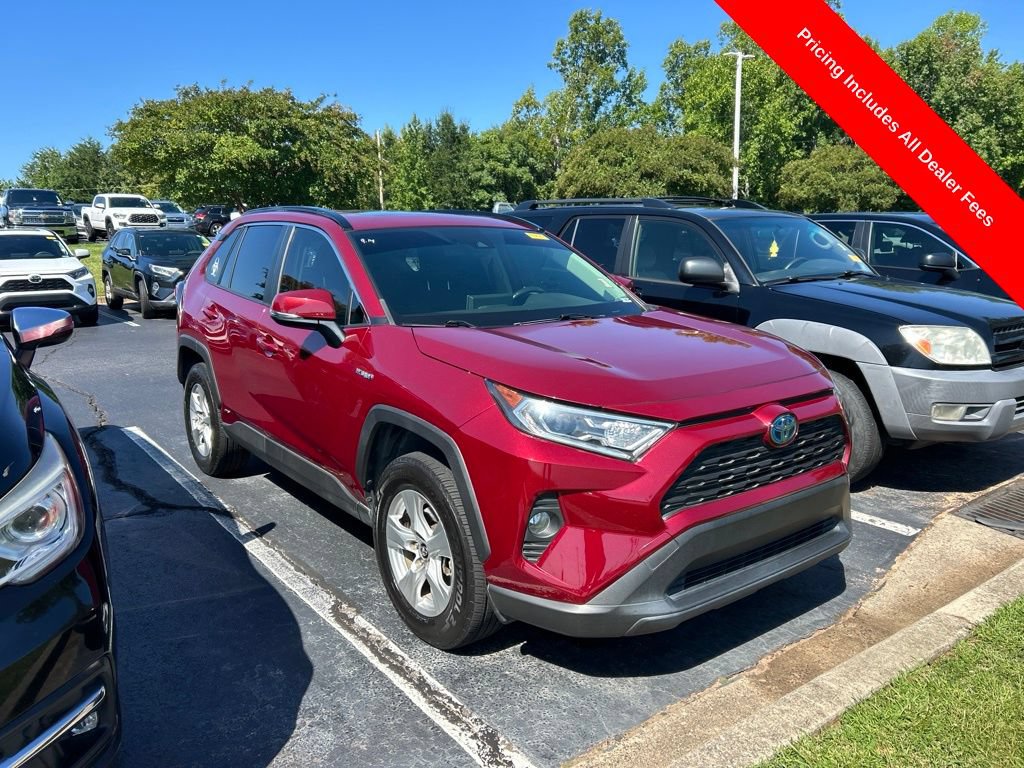 Used 2019 Toyota RAV4 XLE w/ Convenience Package AWD/4WD image 1