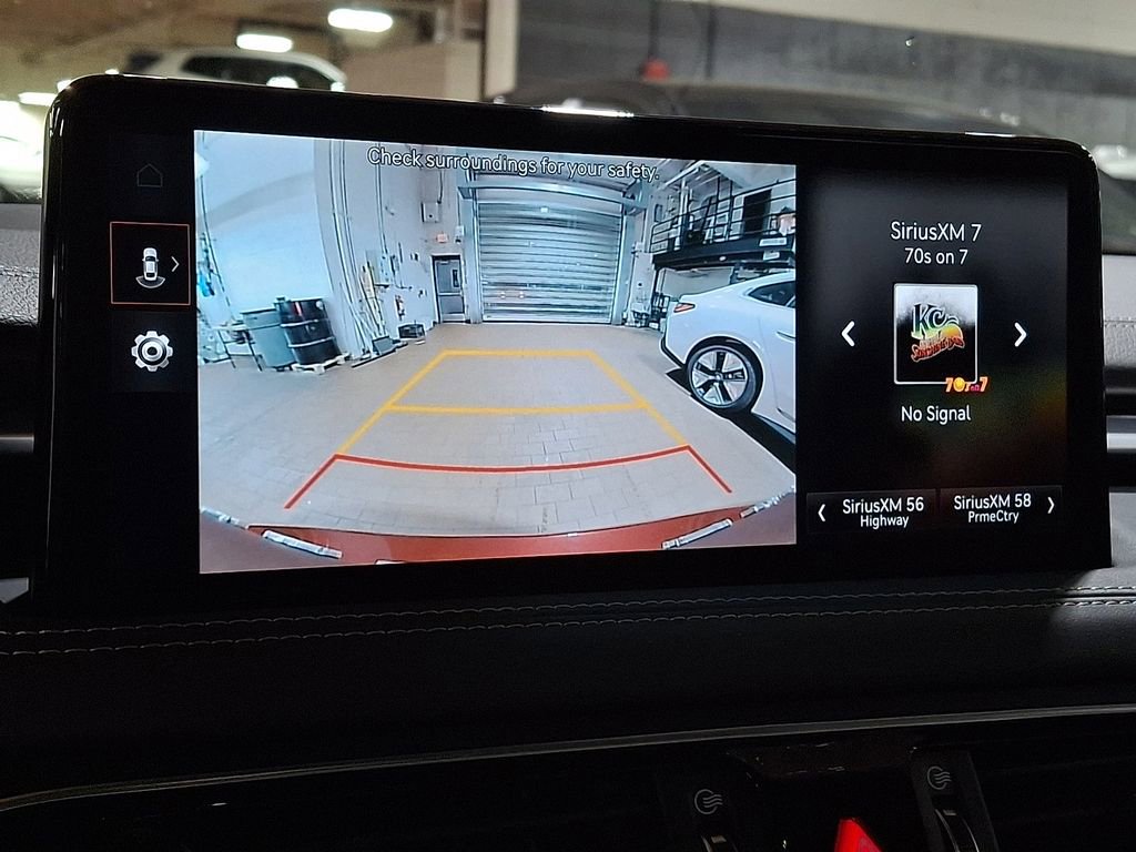 Used 2023 Genesis G70 3.3T image 15