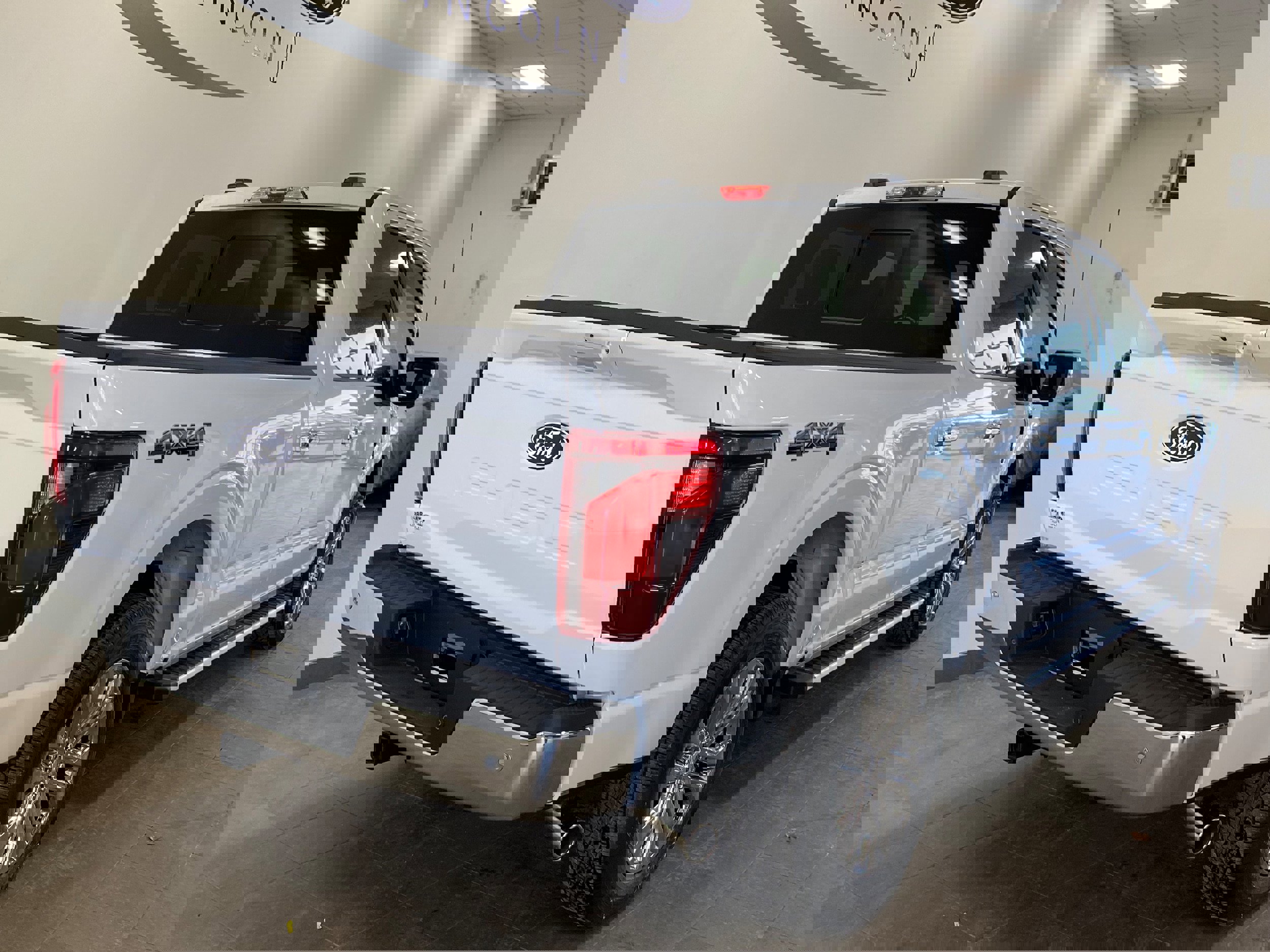 New 2025 Ford F150 XLT w/ Equipment Group 303A High image 7