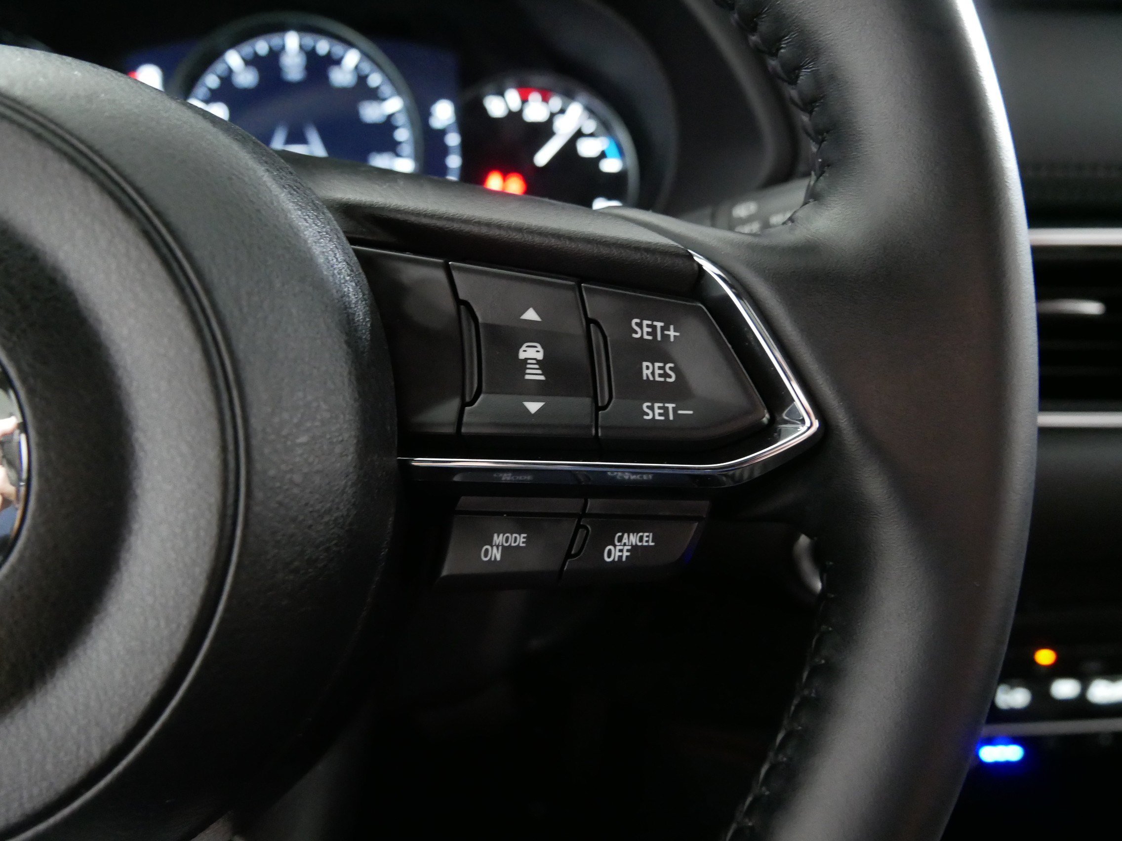 Certified 2025 MAZDA CX-5 Carbon Edition AWD/4WD image 29