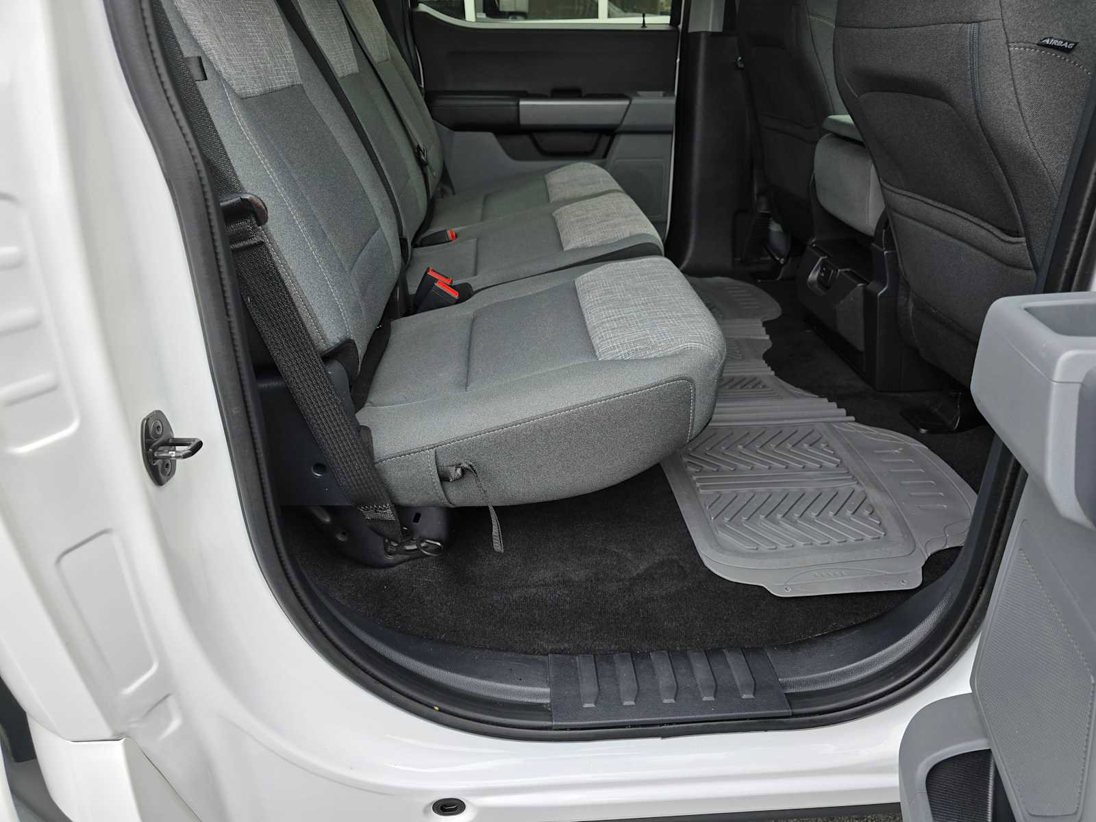 Used 2021 Ford F150 XLT w/ Trailer Tow Package image 14