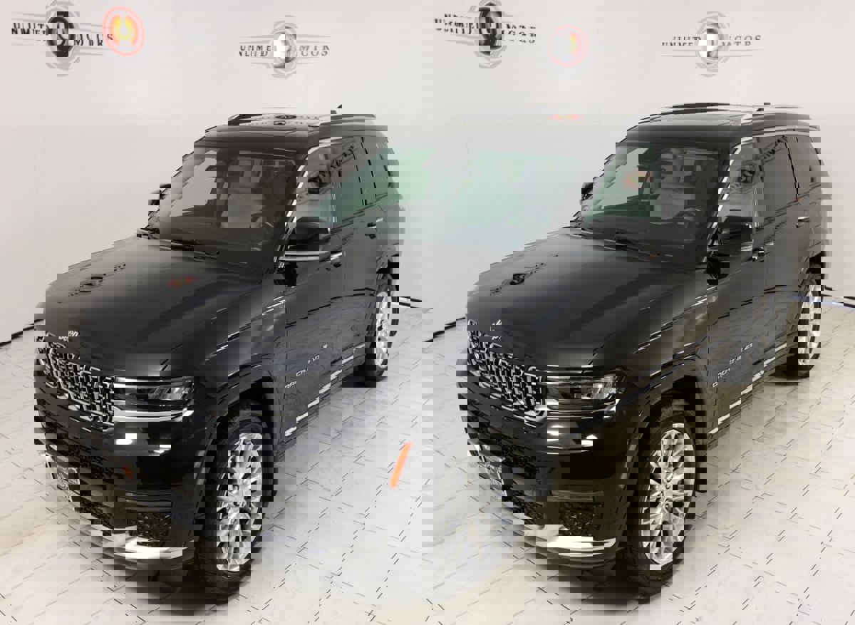 Used 2021 Jeep Grand Cherokee L Summit w/ MOPAR Finishing Package image 35