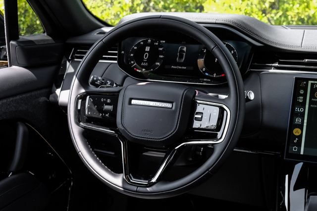 New 2026 Land Rover Range Rover Sport Dynamic SE AWD/4WD image 17