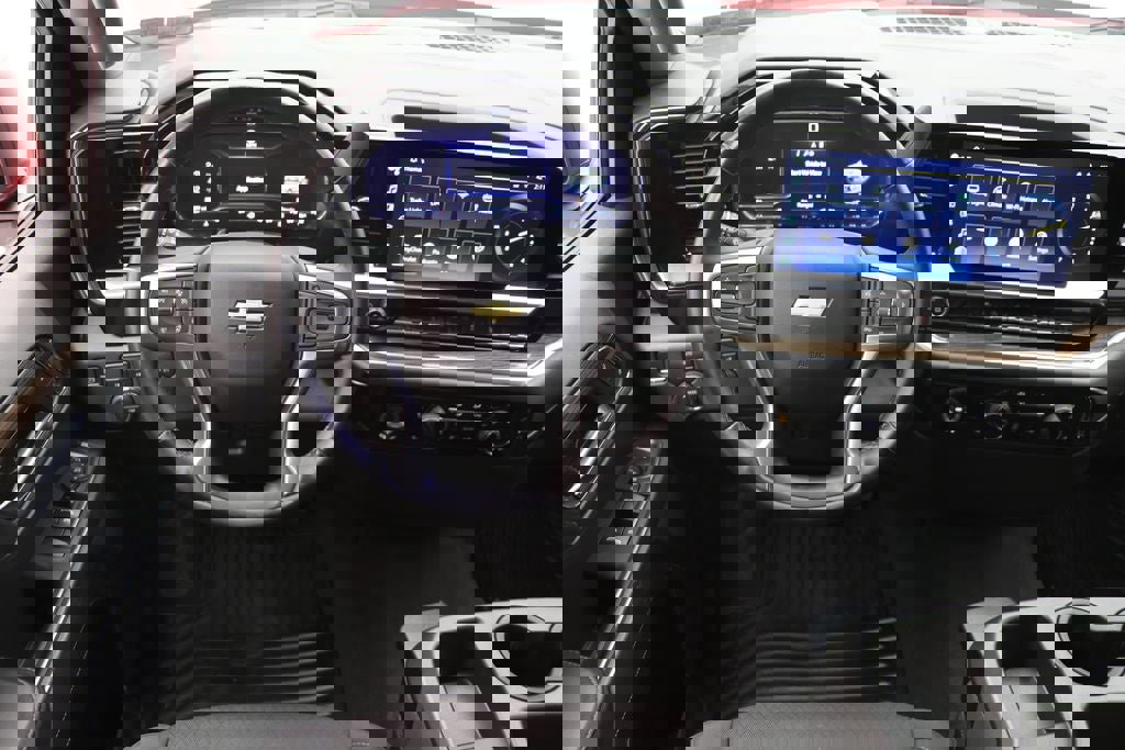 Used 2023 Chevrolet Silverado 1500 LT image 16