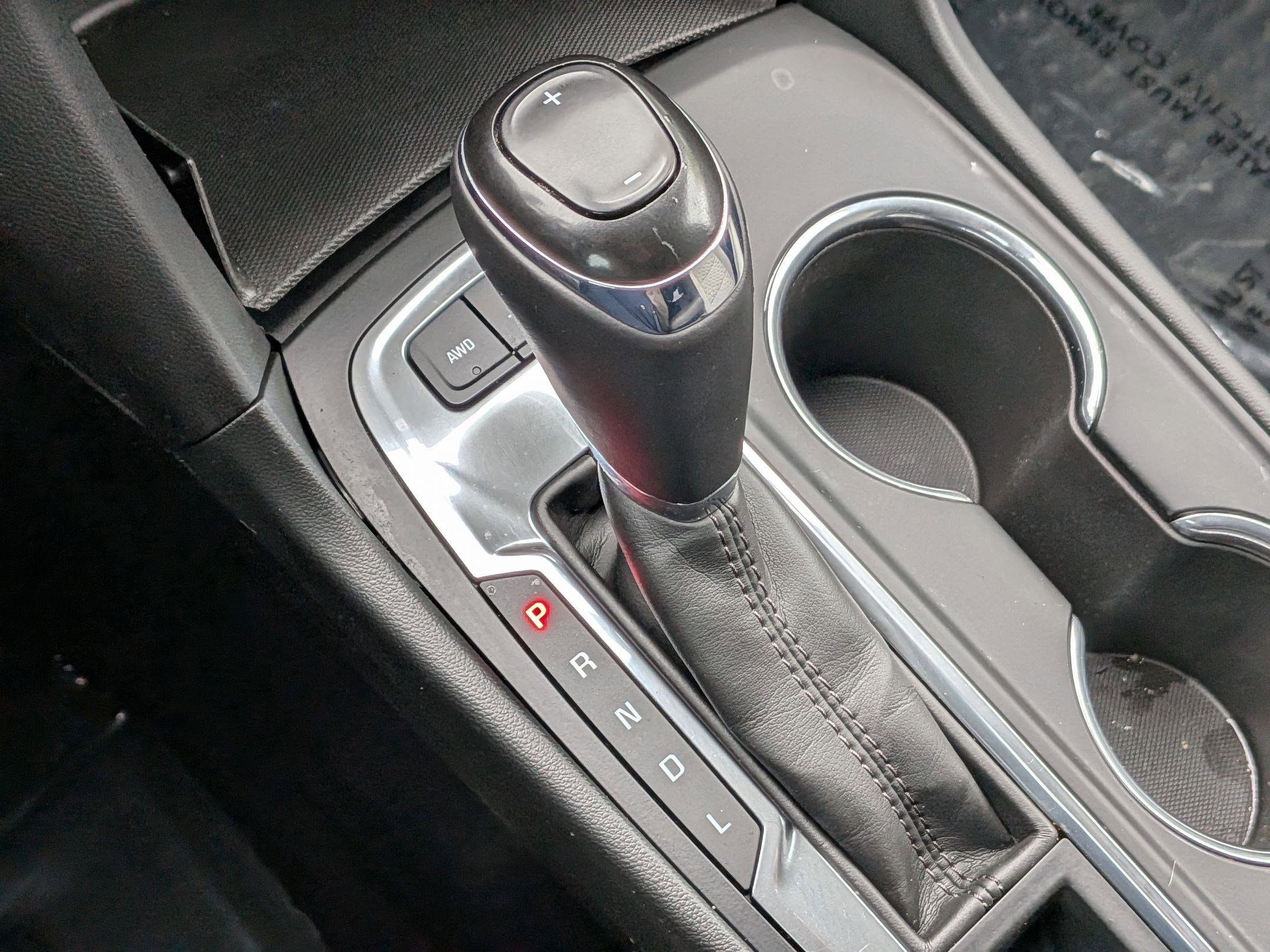 Used 2018 Chevrolet Equinox LT image 23