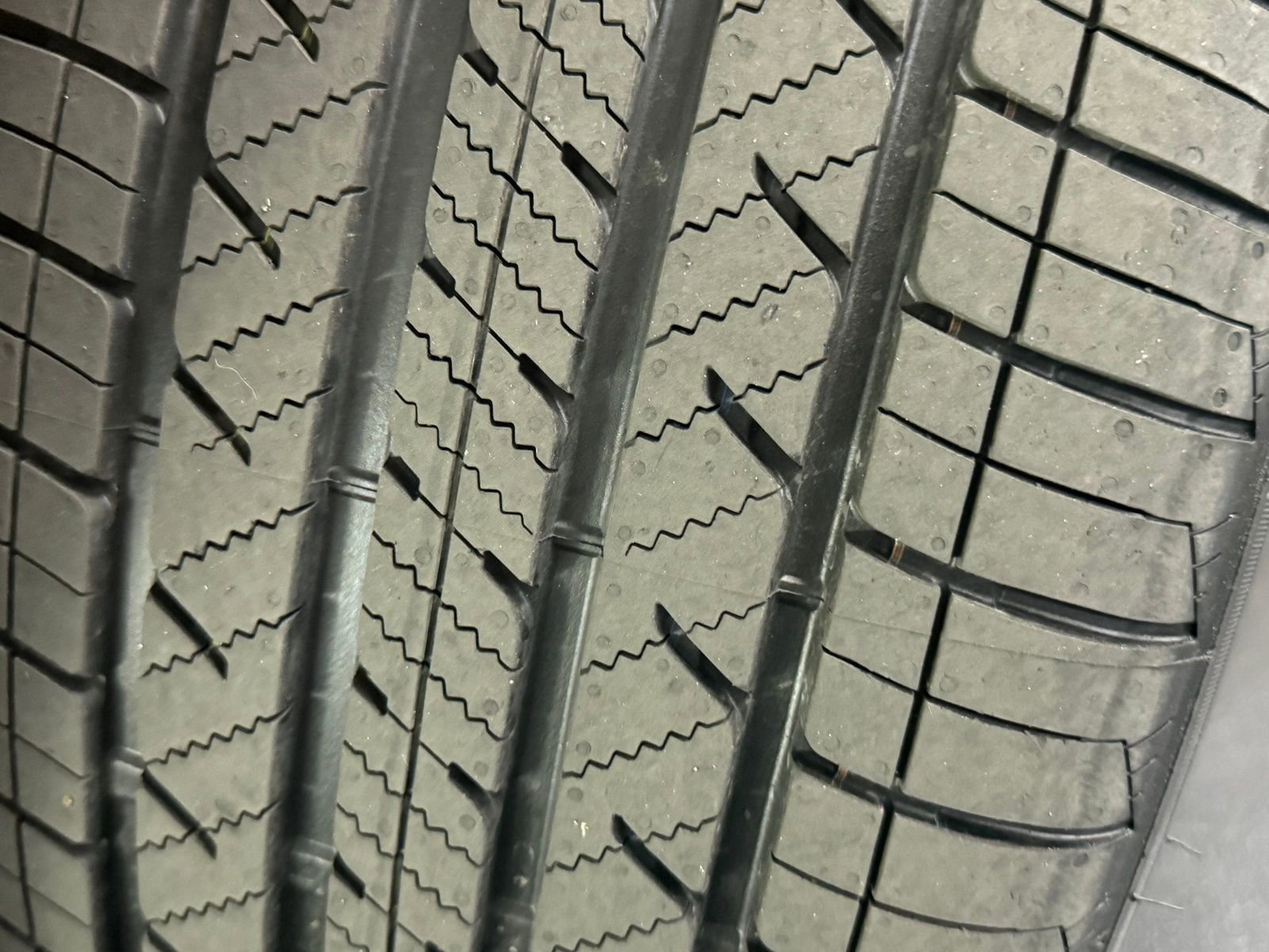 Certified 2023 Mercedes-Benz EQS 580 4MATIC Sedan image 40