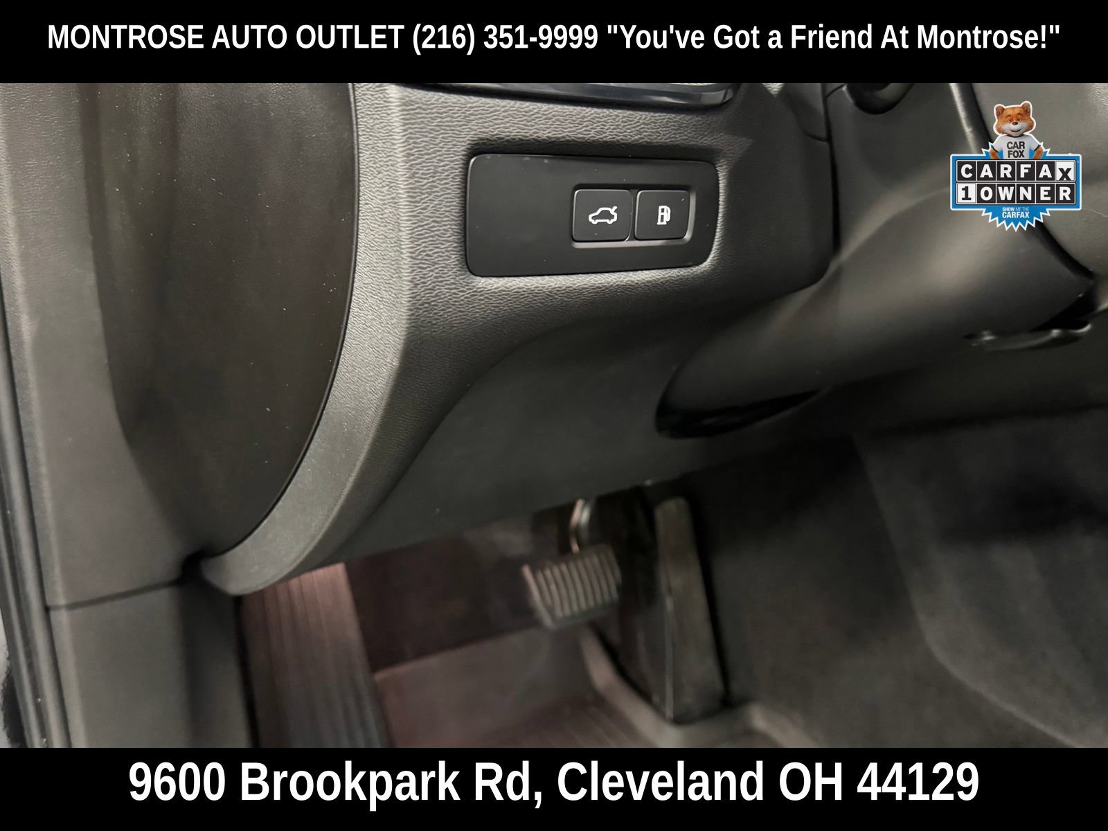 Certified 2024 Volvo XC60 T8 Ultimate w/ Protection Package Premier AWD/4WD image 20