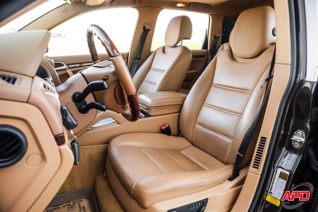 Used 2009 Porsche Cayenne AWD/4WD image 4