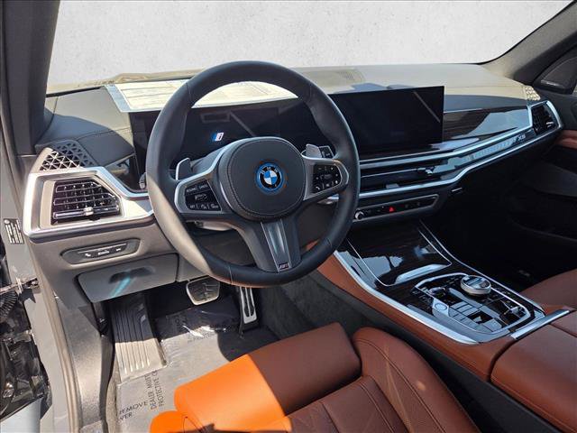 New 2026 BMW X5 xDrive50e w/ Executive Package AWD/4WD image 4