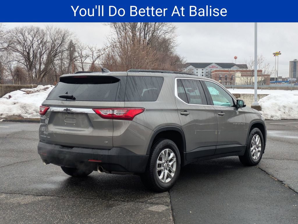 Certified 2019 Chevrolet Traverse LT image 3