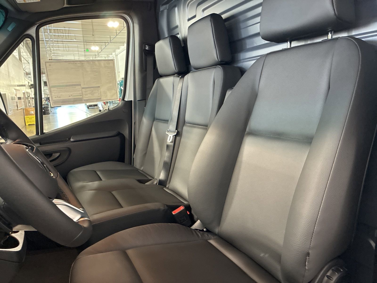 New 2025 Mercedes-Benz Sprinter 3500 image 13